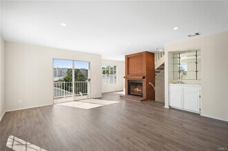 1030 Ruberta Ave in Glendale, CA - Building Photo - Building Photo