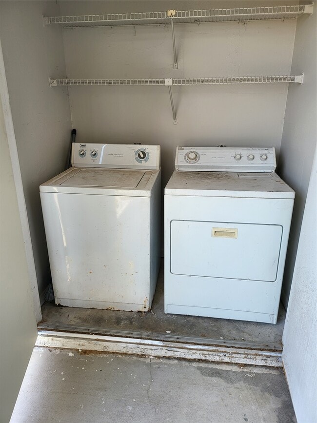 property at 2818 S Bartell Dr