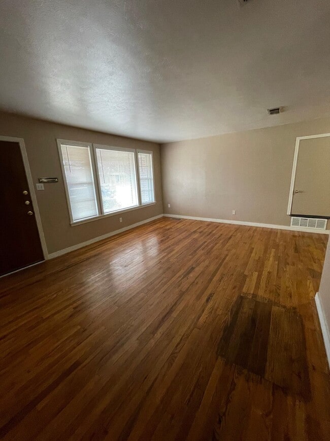 3806 23rd St in Lubbock, TX - Building Photo - Building Photo