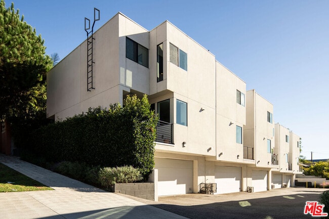 property at 2150 Clifford St