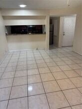 11588 NW 43rd Ct in Coral Springs, FL - Building Photo - Building Photo