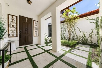 3291 NW 82nd Way in Pembroke Pines, FL - Building Photo - Building Photo