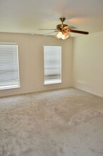 6719 Calm Lake Dr in San Antonio, TX - Building Photo - Building Photo