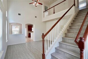 8712 Wood Stork Dr in Austin, TX - Building Photo