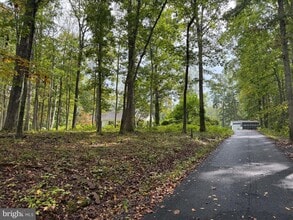 6709 Towles Mill Rd in Spotsylvania, VA - Building Photo - Building Photo