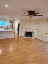 6558 Neddy Ave in Los Angeles, CA - Foto de edificio - Building Photo