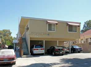 Joy Arms Apartments in Corona, CA - Building Photo - Building Photo