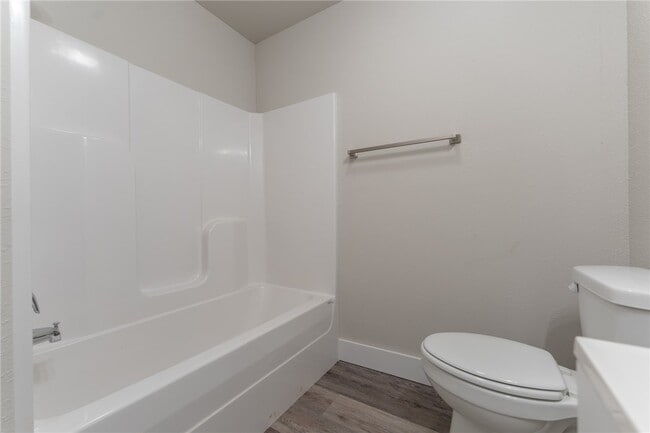 property at 1366 N Porter Rd