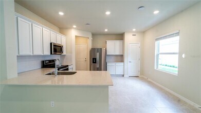 4745 Sparkling Shell Ave in Kissimmee, FL - Building Photo - Building Photo