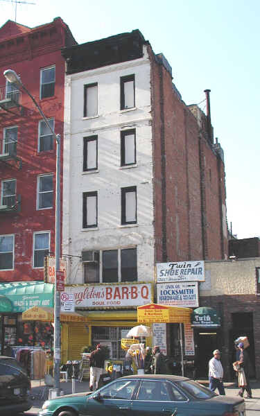 525 Lenox Ave in New York, NY - Foto de edificio