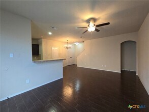 294 Rosalie Dr in New Braunfels, TX - Building Photo - Building Photo