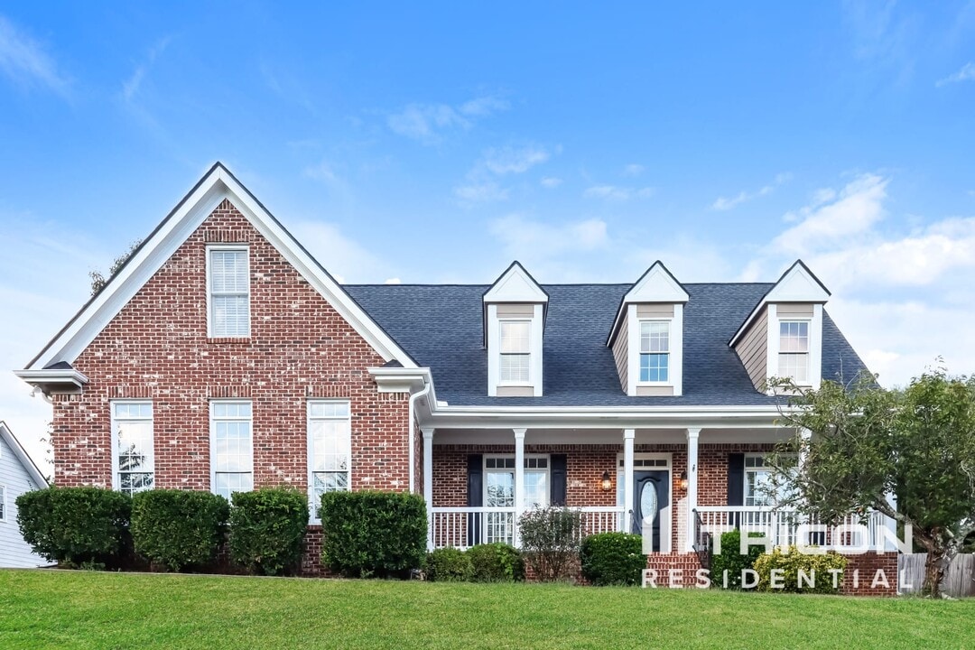 15 Stiles Fairway NW in Cartersville, GA - Building Photo