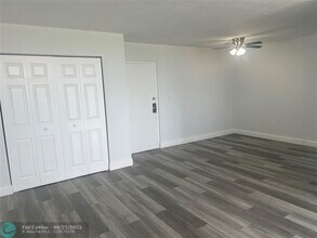 9441 SW 4th St in Miami, FL - Building Photo - Building Photo