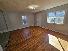 12405 Signet Ave in Cleveland, OH - Building Photo - Building Photo