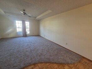 2060 E Belmont St in Springfield, MO - Building Photo - Building Photo