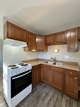 1770 St Johns Blvd in Lincoln Park, MI - Building Photo - Building Photo