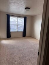 14794 S Granite Ridge Ln in Draper, UT - Foto de edificio - Building Photo