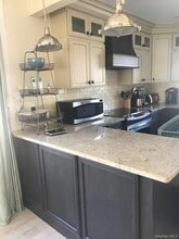 16 Crescent Walk in Ocean Beach, NY - Building Photo - Building Photo