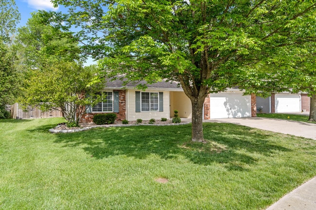2404 Lubbock Ct