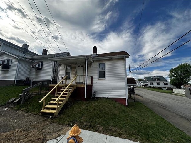 property at 601 Addison St