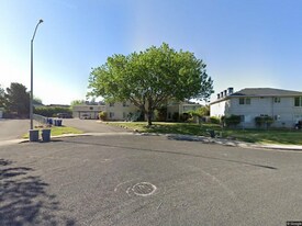 464 E 1050 S in Saint George, UT - Building Photo