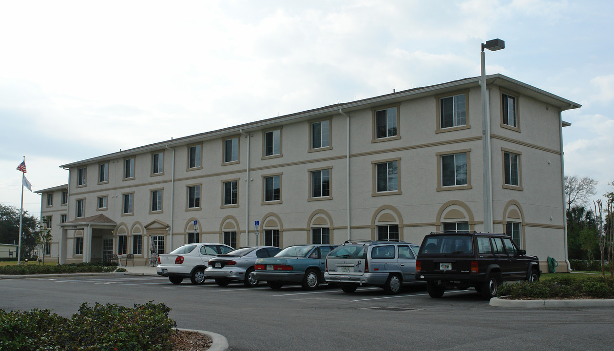 Luther Hall in Daytona Beach, FL - Building Photo