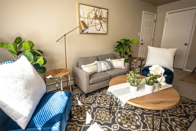 property at 1660 Moore Ave