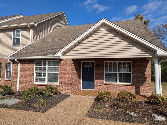 138 Cambridge Dr, Unit A4