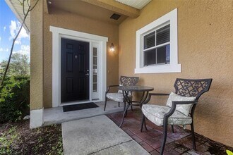 8202 Down Royal Rd in Tampa, FL - Building Photo - Building Photo