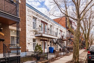 4270-4284 Messier St in Montréal, QC - Building Photo