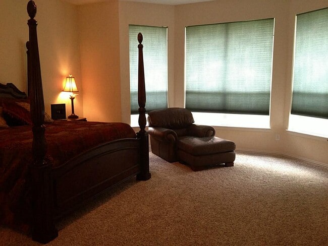 23610 Whispering Wind in Katy, TX - Foto de edificio - Building Photo