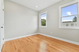 286 Maverick St in Boston, MA - Building Photo - Building Photo