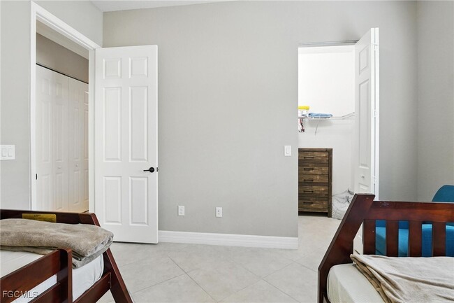 property at 11869 Lakewood Preserve Pl