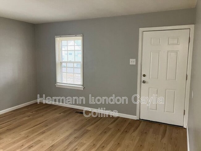 8031 Aline Ave in Berkeley, MO - Building Photo - Building Photo