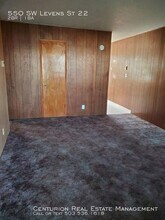 550 SW Levens St in Dallas, OR - Building Photo - Building Photo