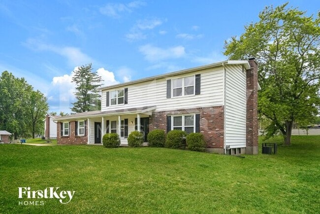 12215 Centerbrook Dr in Florissant, MO - Building Photo - Building Photo