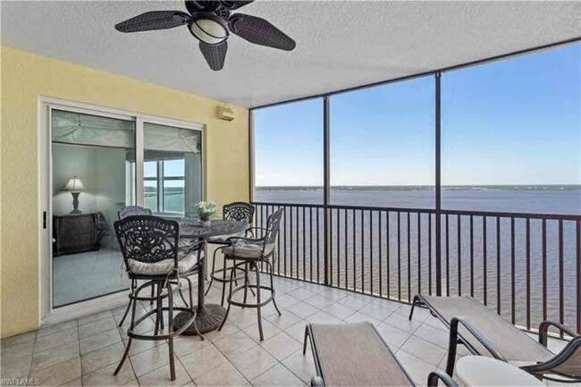 2797 First St in Ft. Myers, FL - Building Photo - Building Photo