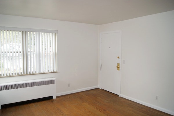 4022 Paxton Ave in Cincinnati, OH - Building Photo - Building Photo