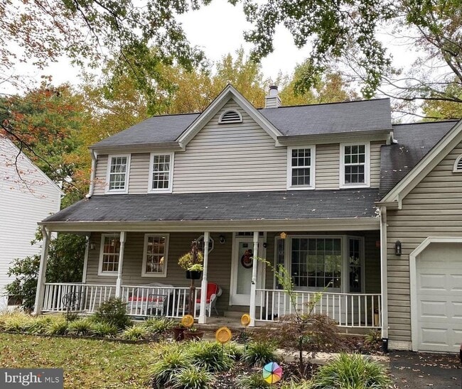 1631 Bennington Hollow Ln in Reston, VA - Building Photo - Building Photo