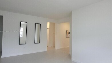16105 SW 149th Ave in Quail Heights, FL - Building Photo - Building Photo