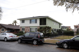 533 S Osage Ave in Inglewood, CA - Building Photo - Primary Photo