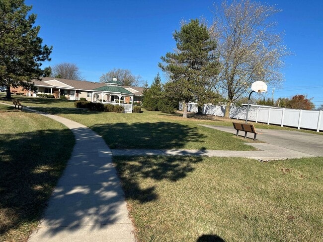 property at 936 E Wilson St