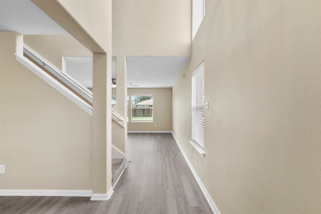 property at 2423 Pinpoint Dr