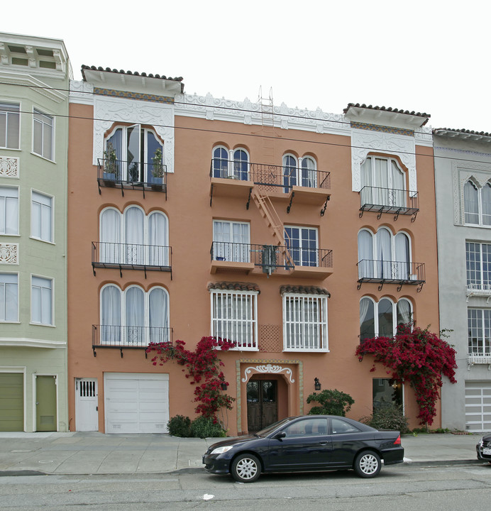 3655 Fillmore St in San Francisco, CA - Building Photo