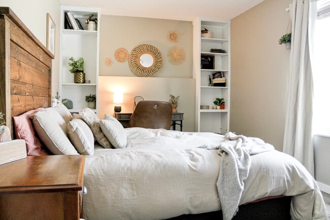 property at 1987 Palm Dr