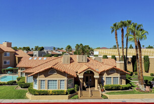 Royal Palms Apartments