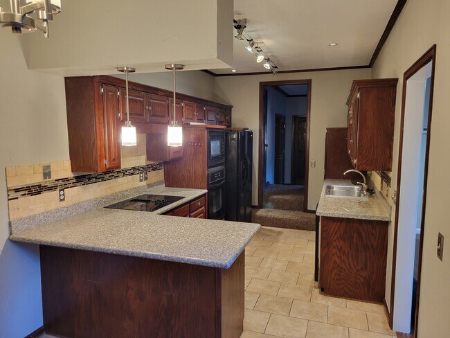 11300 N Pennsylvania Ave, Unit 113 in Oklahoma City, OK - Foto de edificio - Building Photo