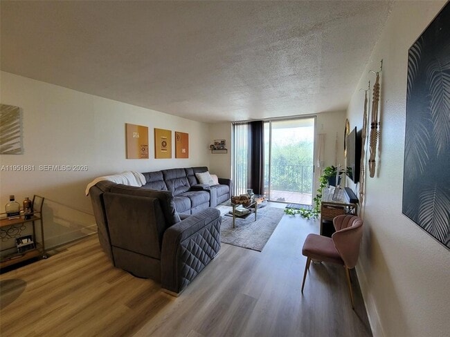 property at 9320 Fontainebleau Blvd