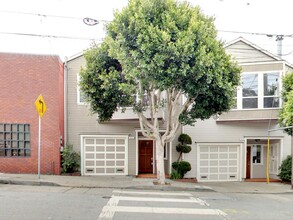 631 Chenery St in San Francisco, CA - Building Photo - Building Photo