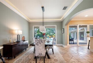 445 Palm River Blvd in Naples, FL - Foto de edificio - Building Photo